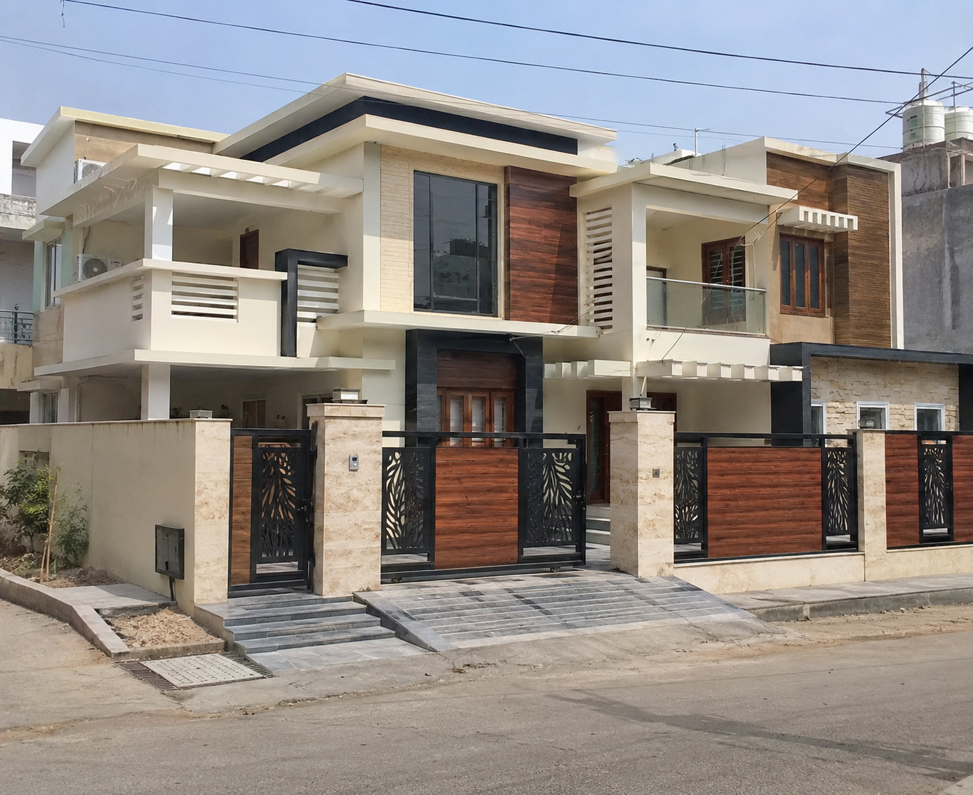 Contemporary Bungalow 057