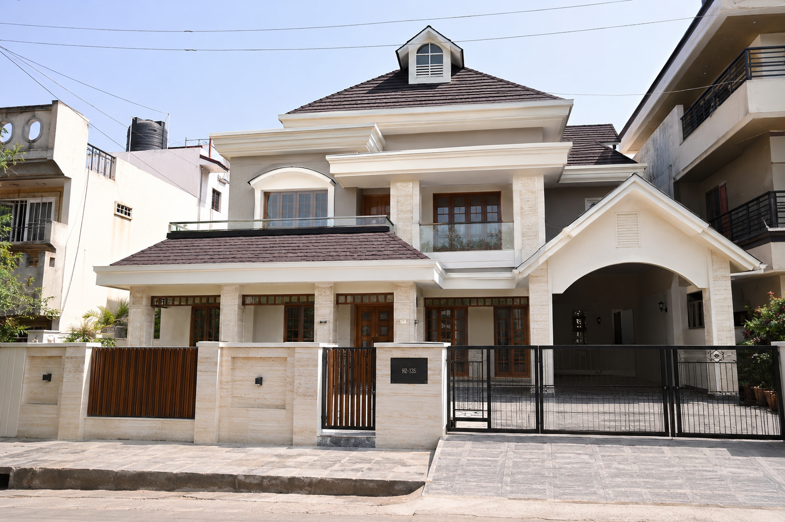 Bungalow Before Renovation Bhopal